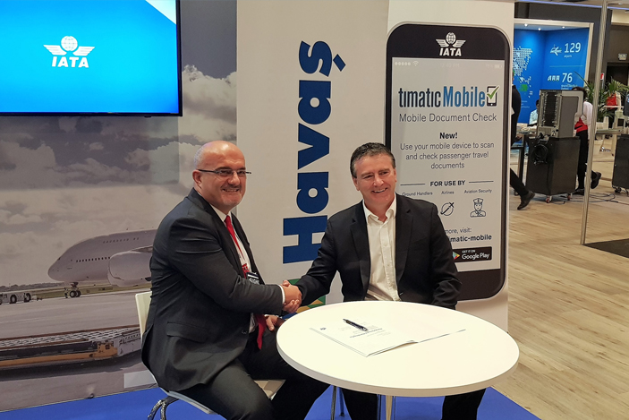 Havaş shakes hand with IATA on Timatic Mobile App